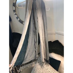 3-toned beautiful scarf